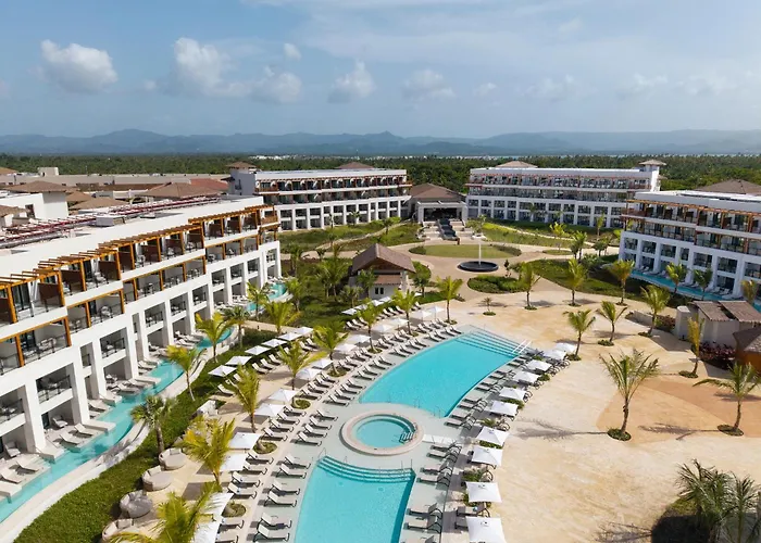 Secrets Playa Esmeralda Resort & Spa (Adults Only)